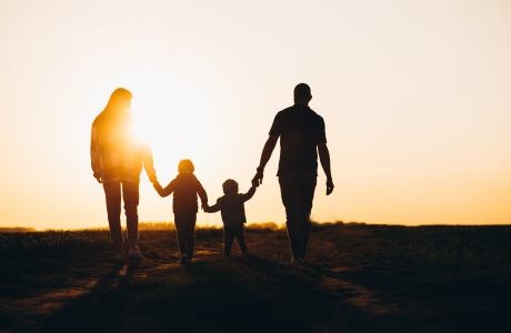 happy family silhouette sunset scaled